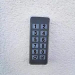 Secret House 아파트 자토르